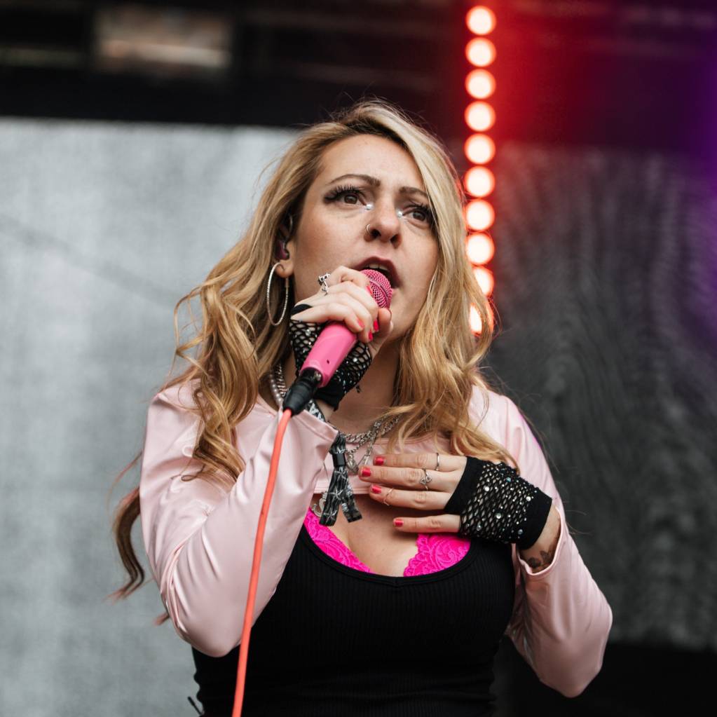 Scene Queen performs live at Slam Dunk festival