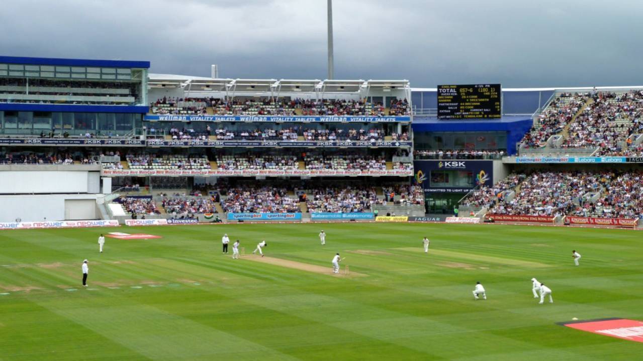 Scrivens Opticians Stand