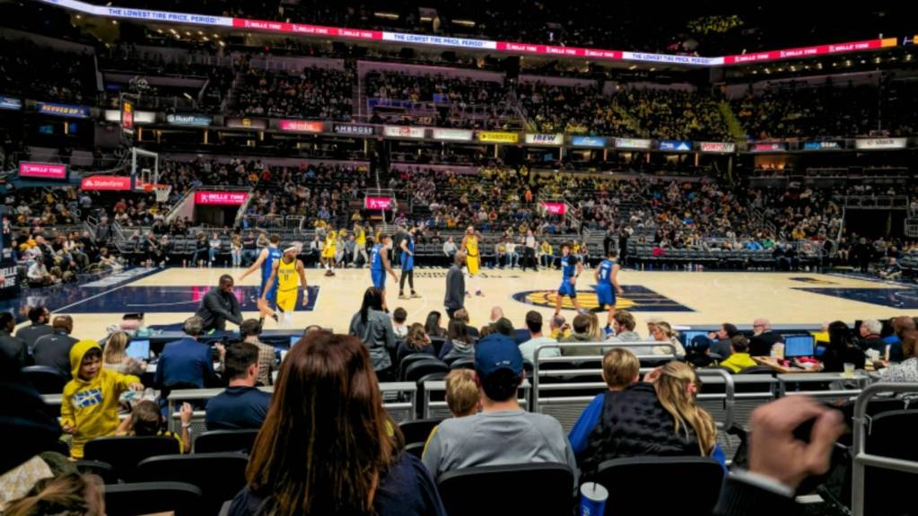 Sideline Club seats at Gainbridge Fieldhouse