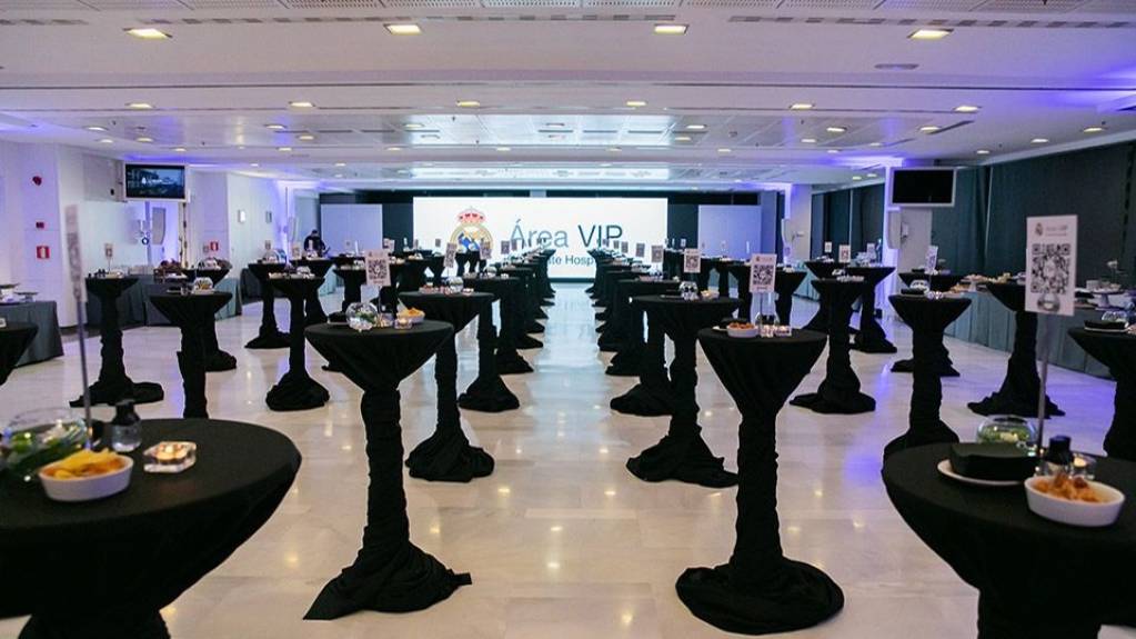 Silver Club, 2nd Tier hospitality area