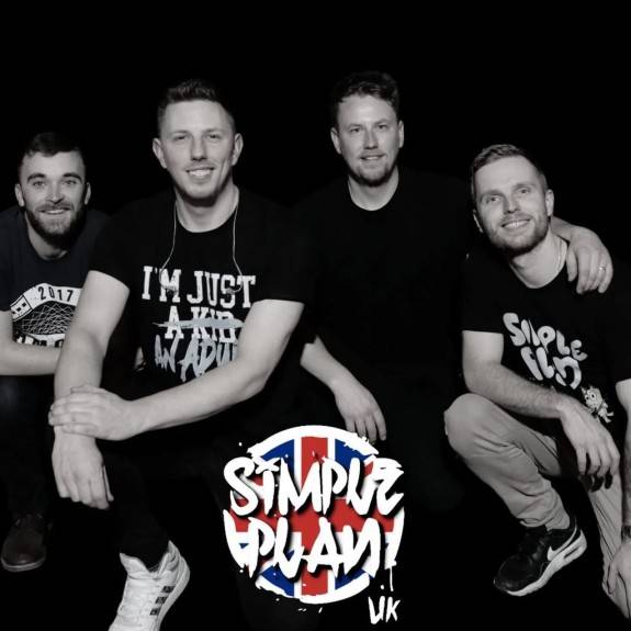 Simple Plan UK, Courtnay Reddy as Avril Lavigne & Me You at Six