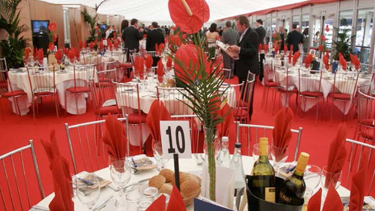 st-leger-festival-st-leger-day marquee