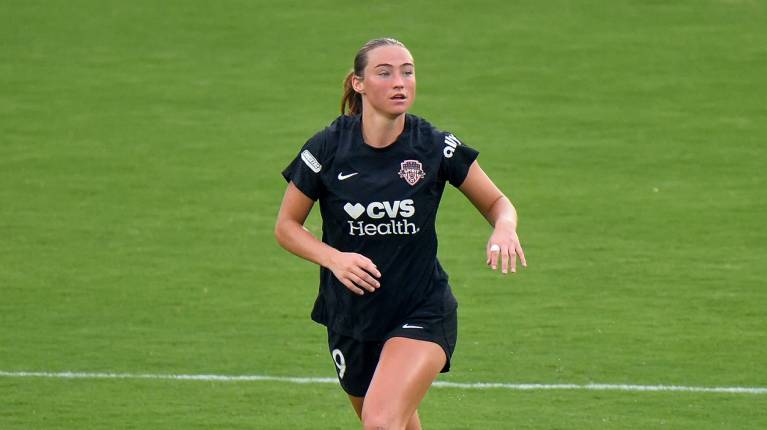 Portland Thorns Vs Washington Spirit Tickets 2025 26 Games Schedule Tara Mckeown Playing For The Washington Spirit V2 54705 W767