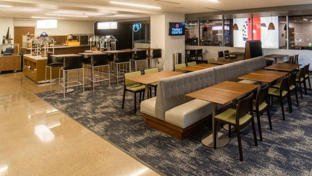 Target Center Club TI