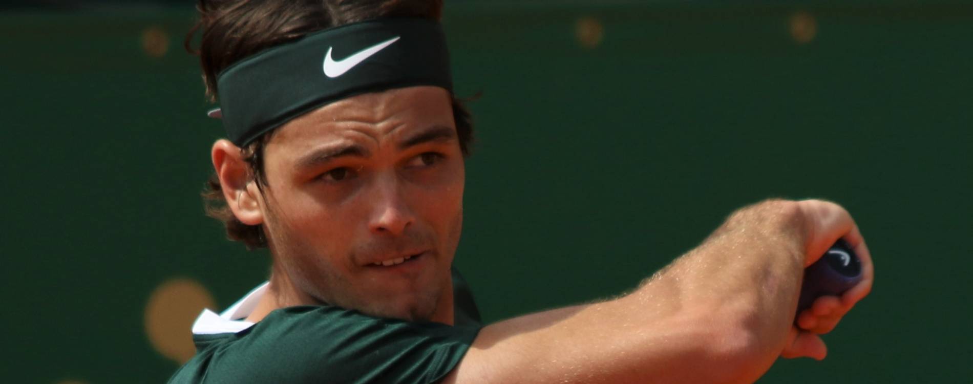 Taylor Fritz currently sits at number 9 in the ATP singles rankings