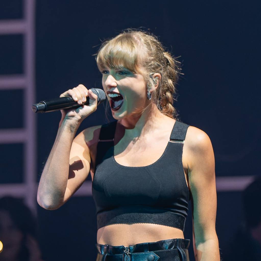 Taylor Swift at The O2