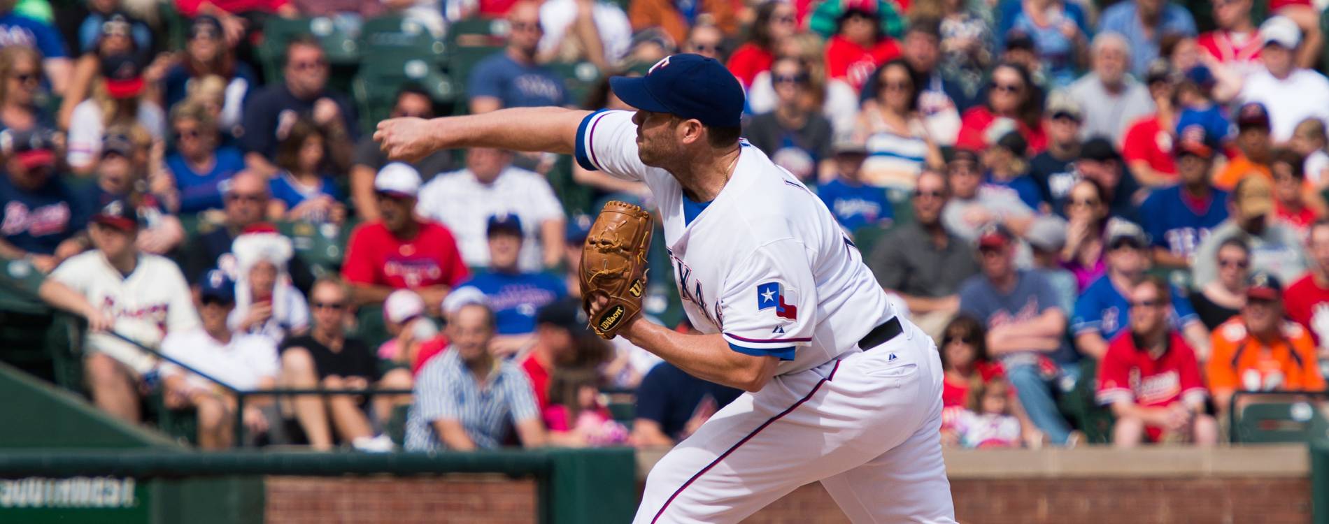 Texas Rangers playing Atlanta Braves