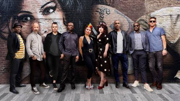 The Amy Winehouse Band - Back To Black Anniversary Tour