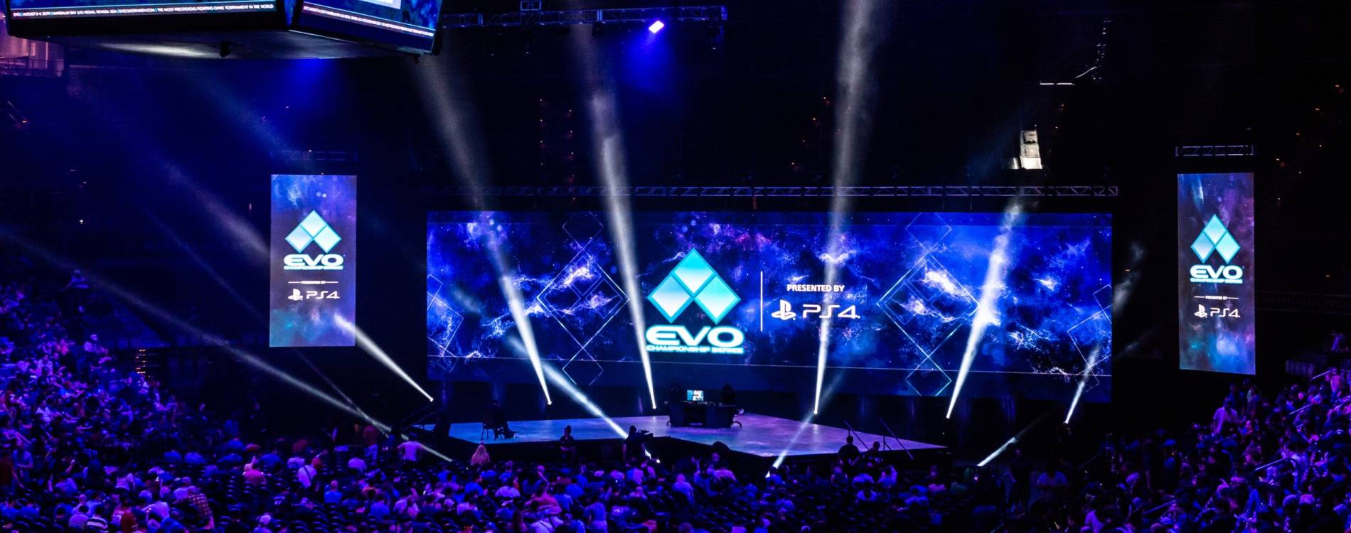 The main stage at Evo (2019)