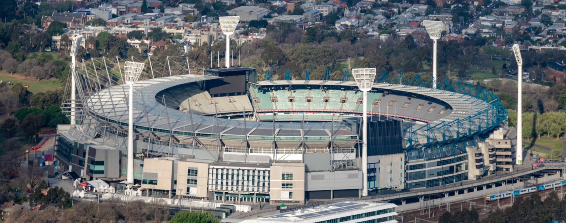 The Melbourne Cricket Ground is a famous landmark on the Melbourne skyline