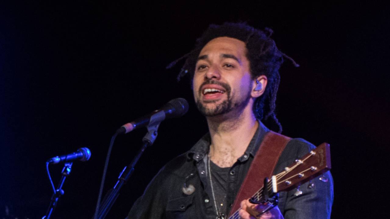 The Shires performing at Towersey Festival