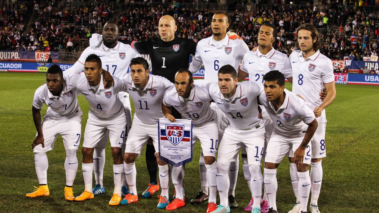 The USMNT pose for a team photo