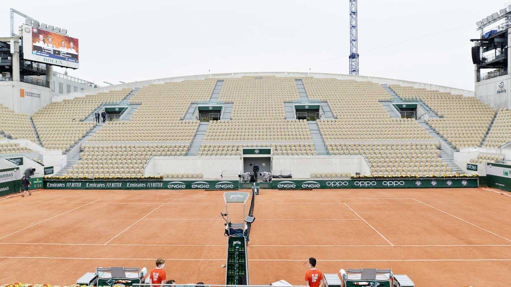 The view from Loge seating, on Court Suzanne-Lenglen