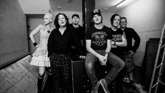 The Wonder Stuff with Inspiral Carpets