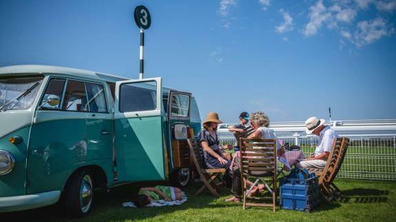 Three Furlong Picnic
