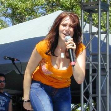 Tiffany performing at Gulfstream Park in Florida