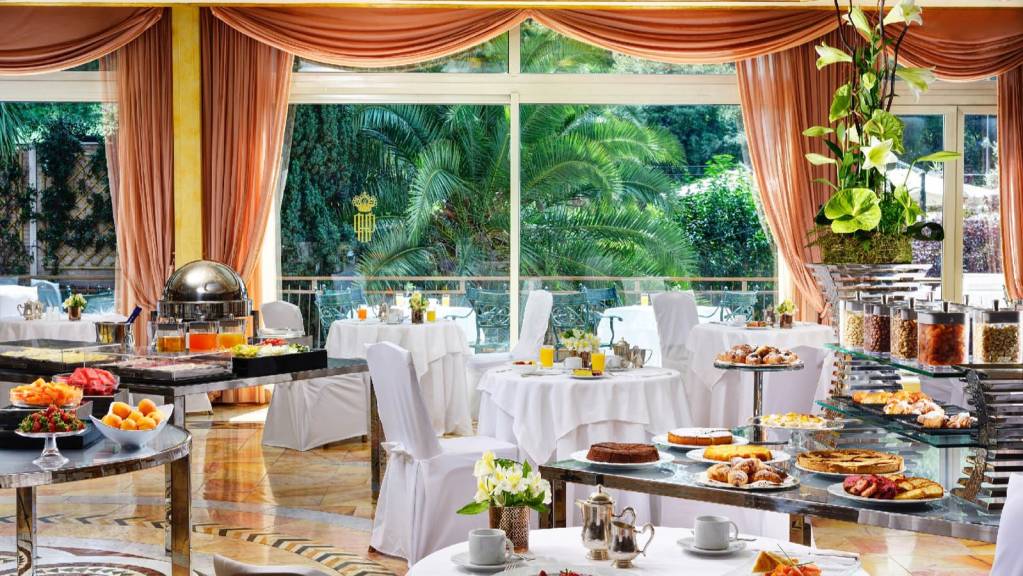 Tournament & Hotel Package