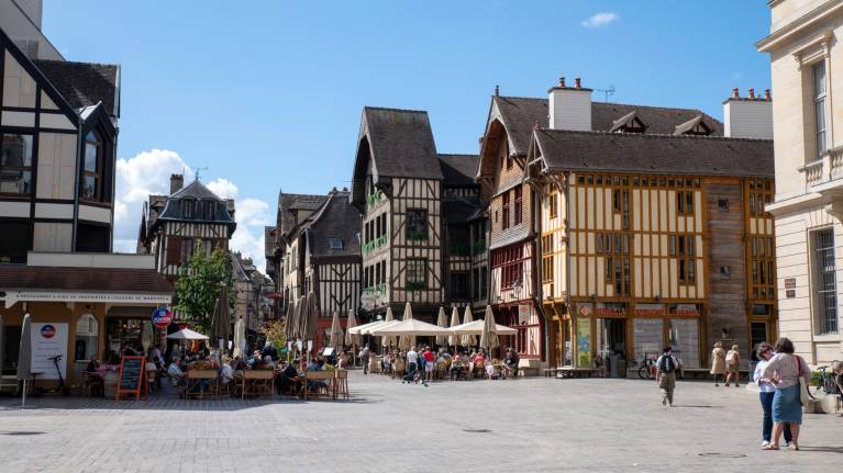 Troyes