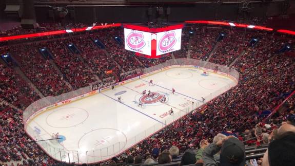 Upper Level Section 423