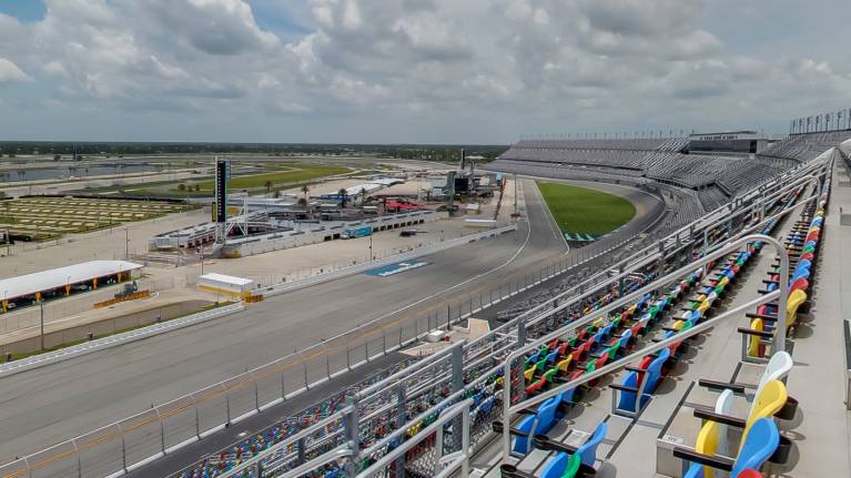 Upper (Section 400)