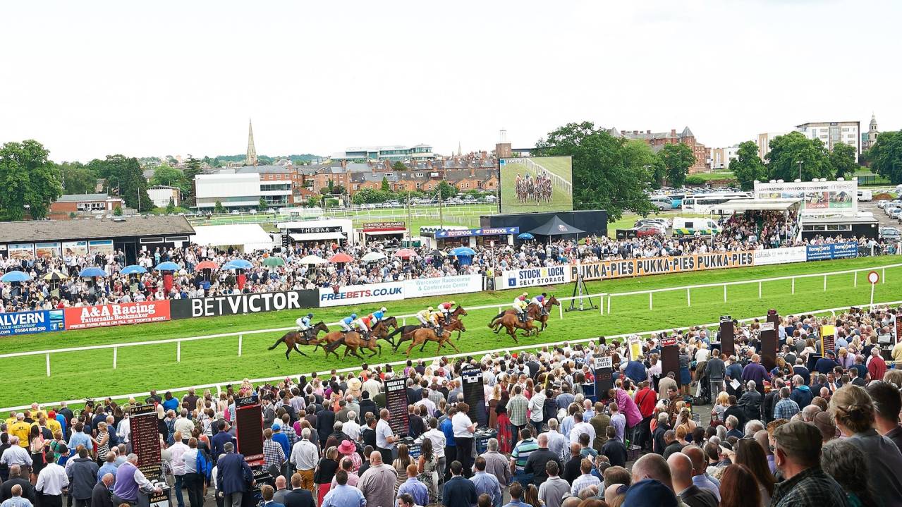 View cross to Centre Course Enclosure
