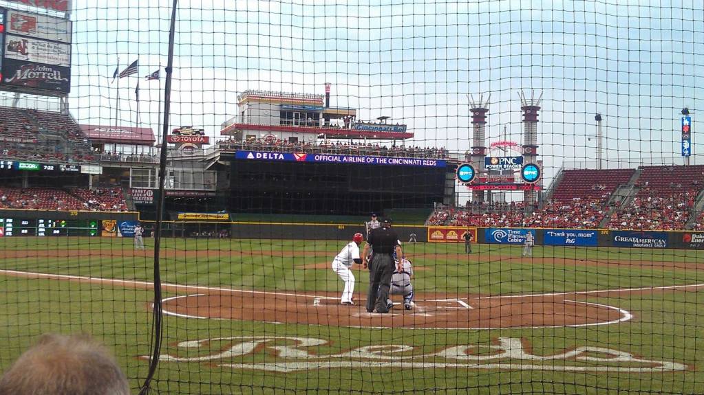 Diamond Club (Sections 15) Cincinnati Reds vs Chicago Cubs 23 May