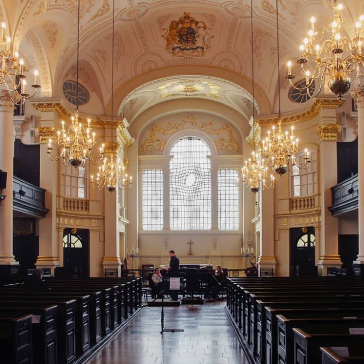 Vivaldi's Four Seasons by candlelight: Trafalgar Sinfonia