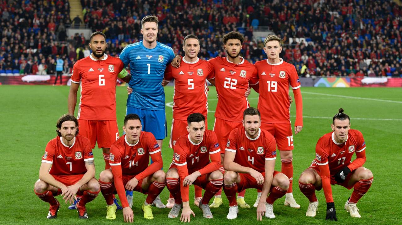 Wales pose for a photo before a game