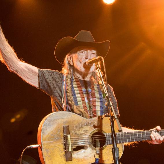 Willie Nelson at Hinterland Music Festival, Saint Charles