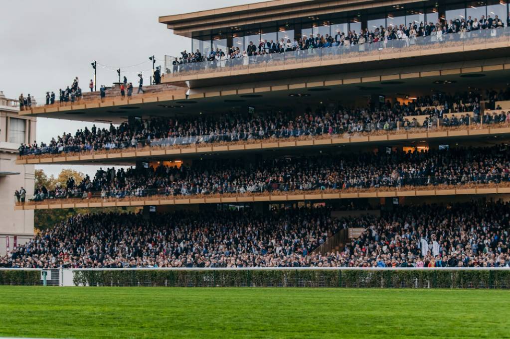 Winning Post Enclosure