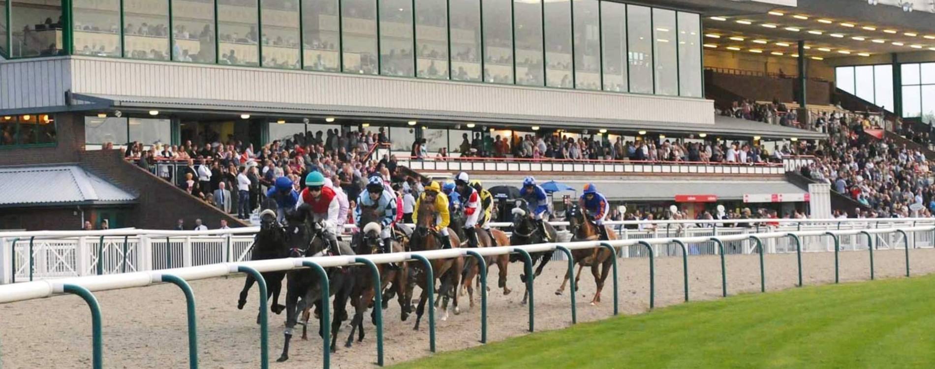Wolverhampton racing