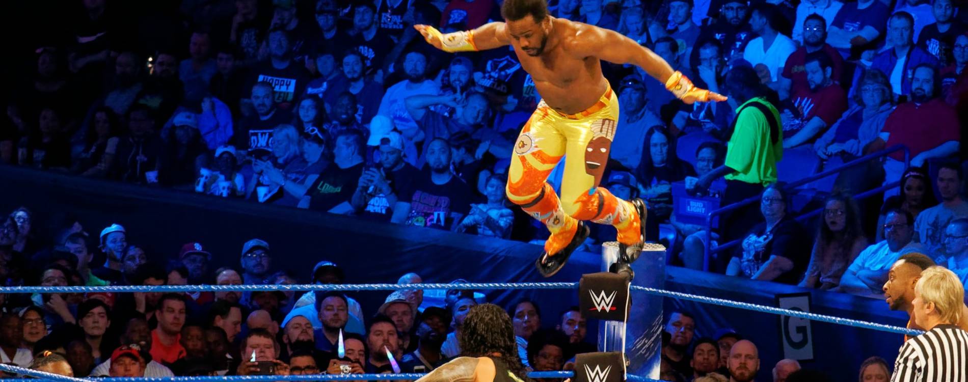 Xavier Woods leaps from the top rope on Friday Night SmackDown