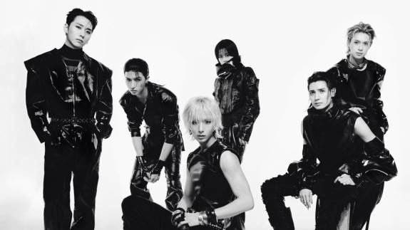 Xdinary Heroes < The New Xcene > Special Live in Europe & UK