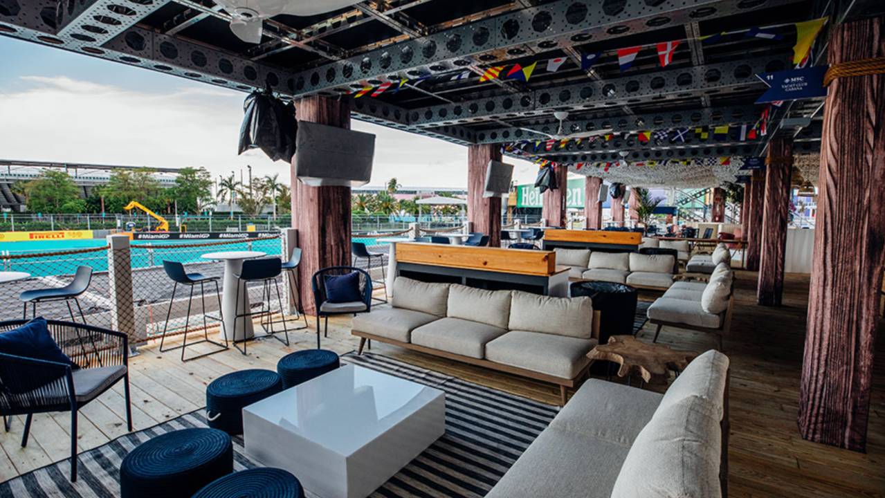 Yacht Club Cabana