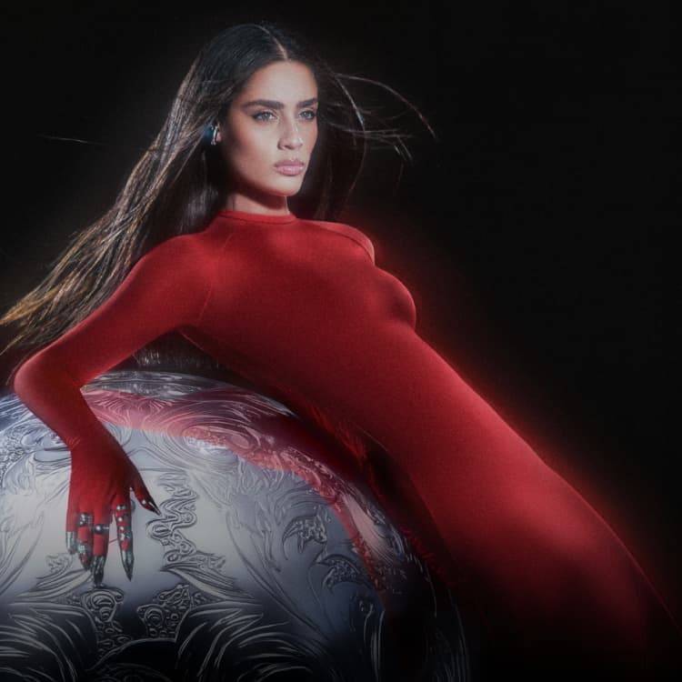 ZEYNE en SALA APOLO, 2026